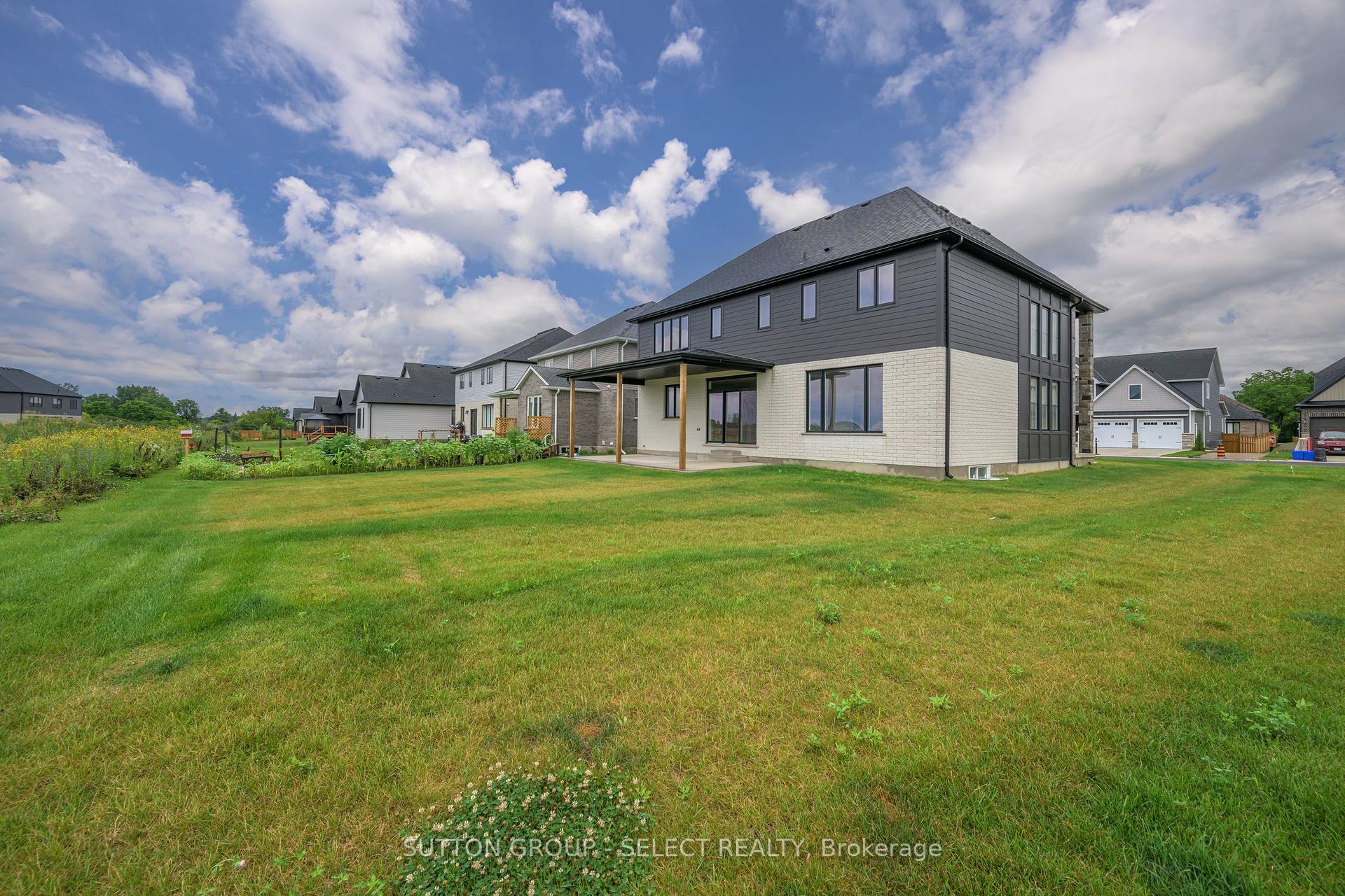 Photo 5 of 71 Wayside Lane, Southwold, Rural Southwold — HOMEH