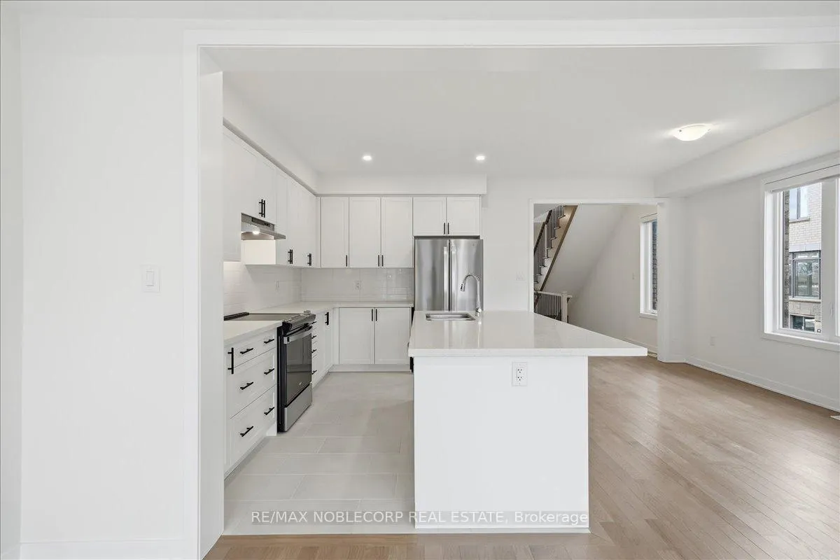 Photo 13 of 2 George Armstrong Road, Caledon, Bolton West — HOMEH