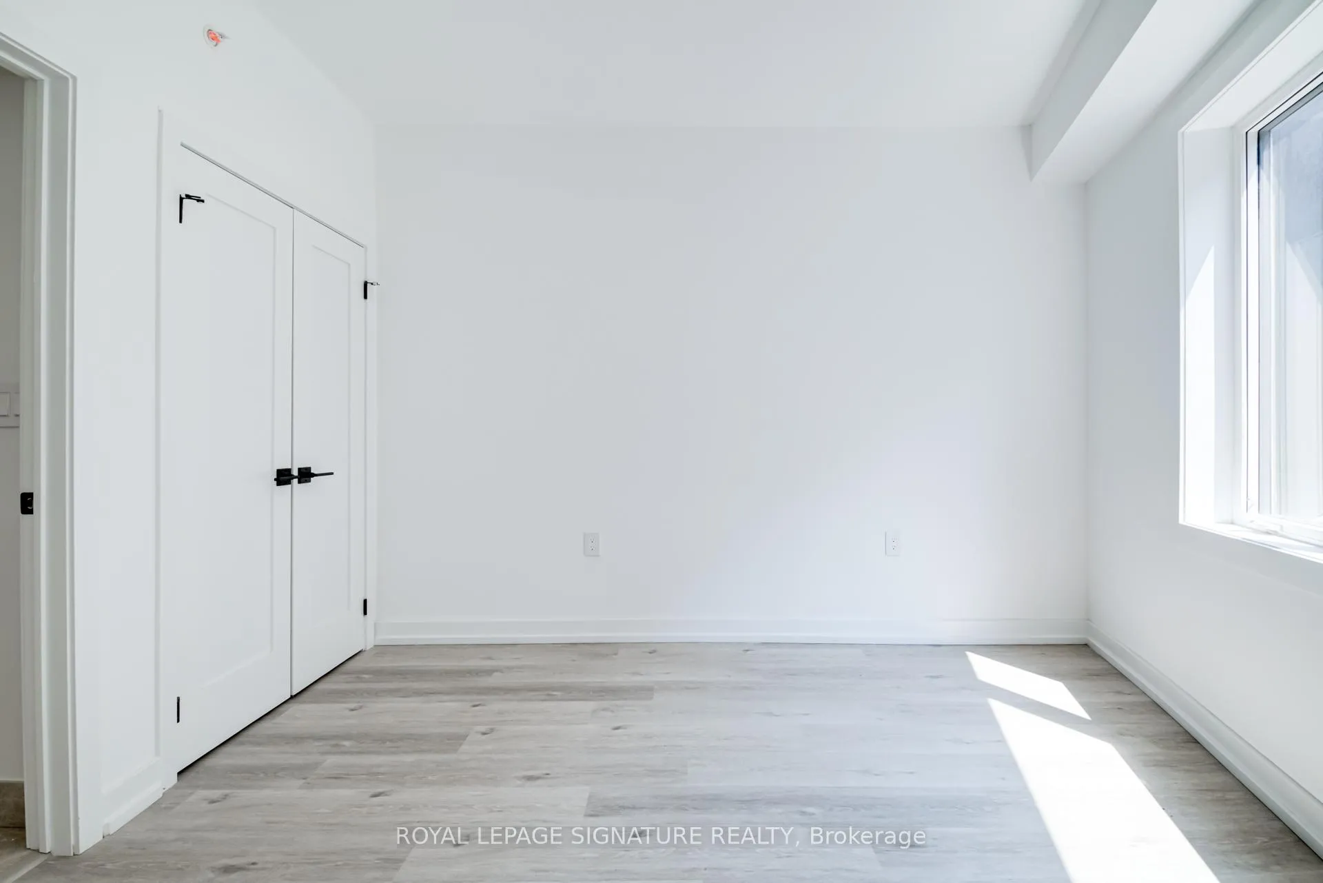 Photo 10 of Unit 3, 3039 Dundas Street W, Toronto, Junction Area — HOMEH