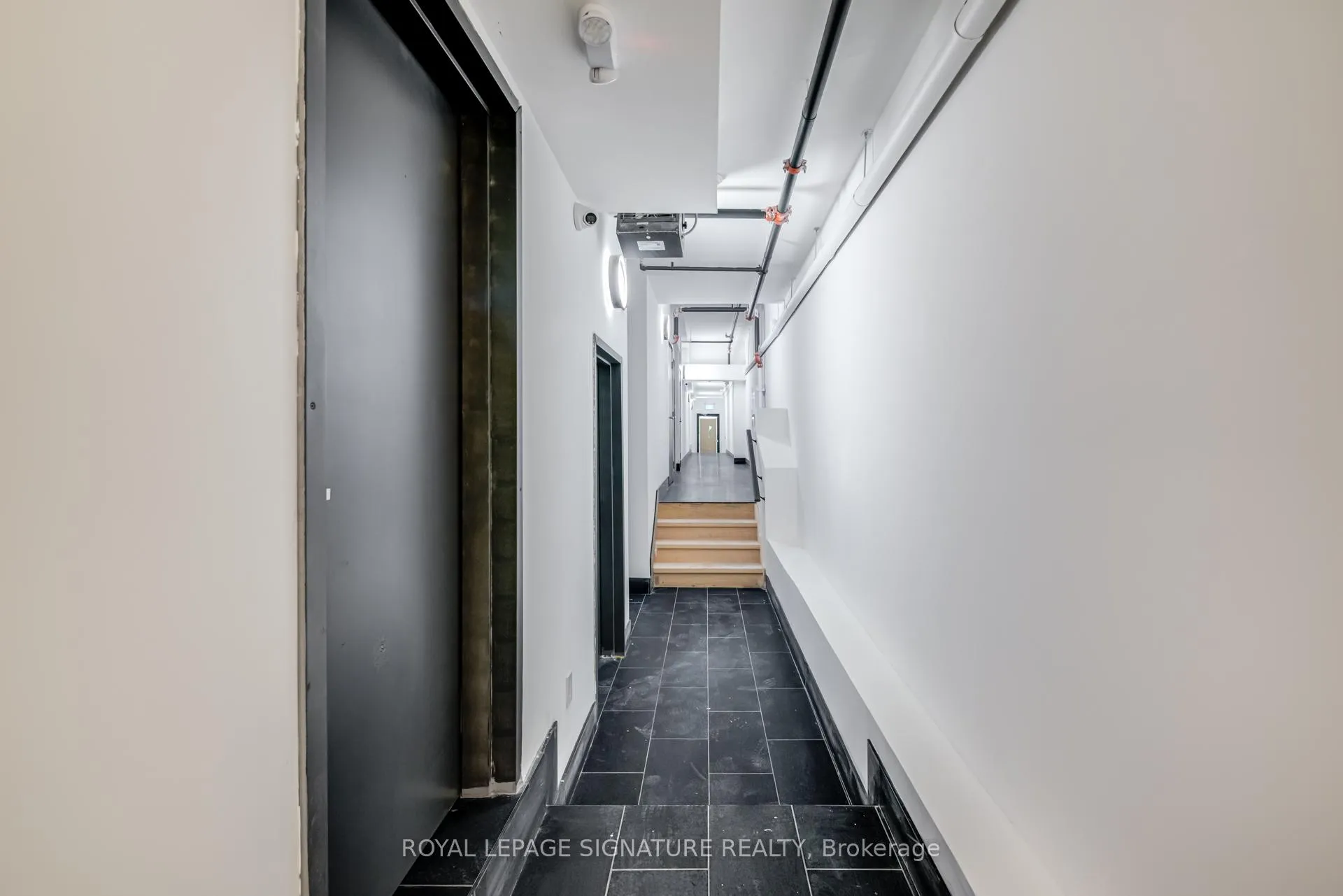 Photo 14 of Unit 3, 3039 Dundas Street W, Toronto, Junction Area — HOMEH