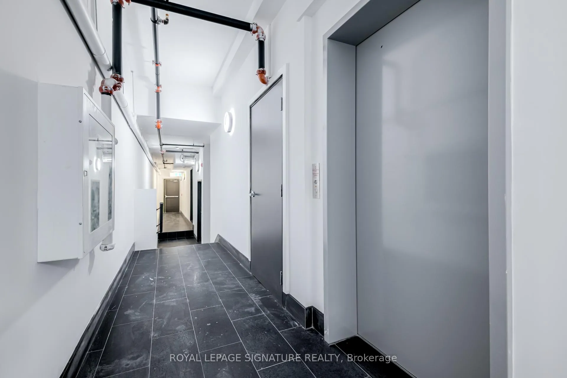 Photo 15 of Unit 3, 3039 Dundas Street W, Toronto, Junction Area — HOMEH