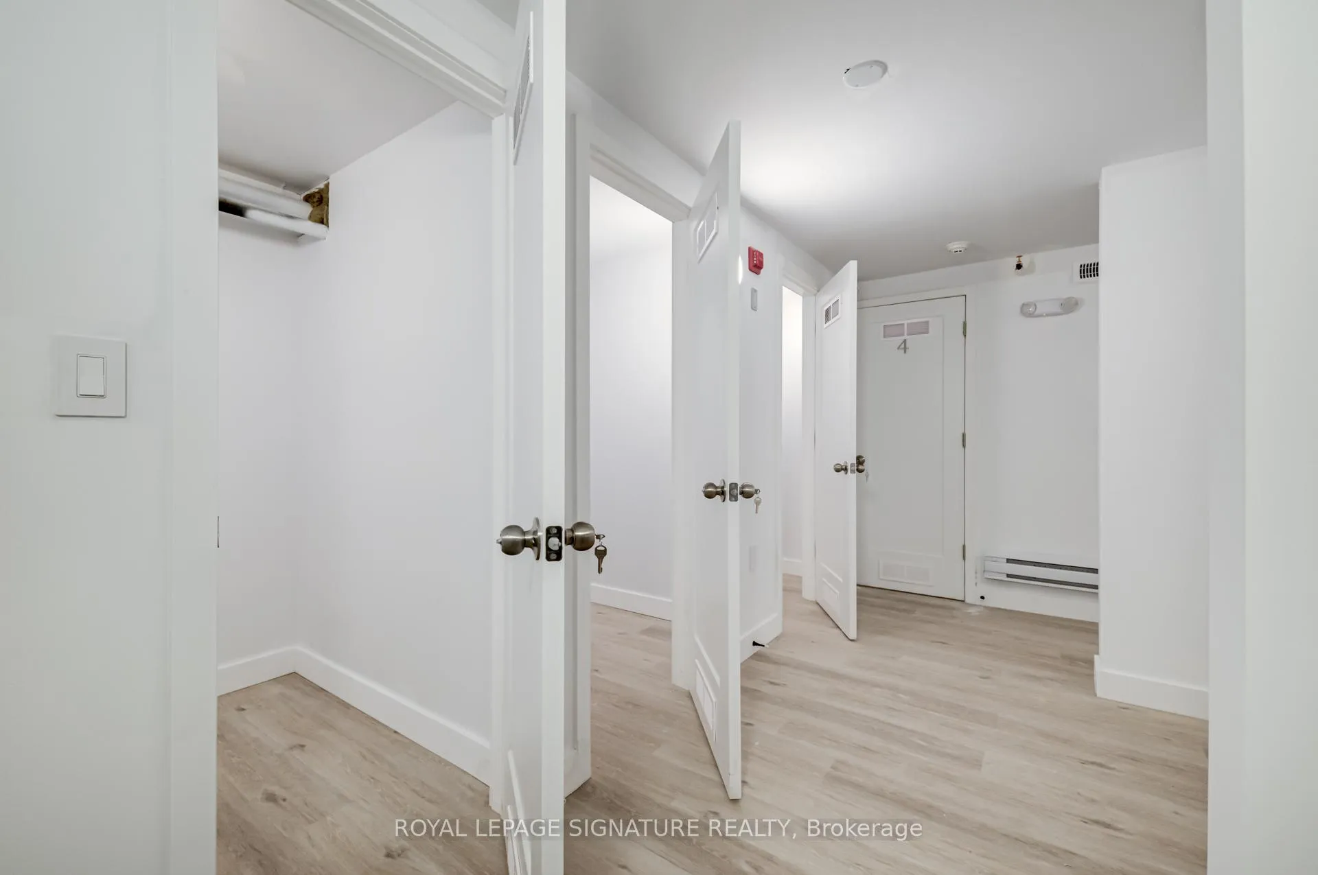 Photo 16 of Unit 3, 3039 Dundas Street W, Toronto, Junction Area — HOMEH