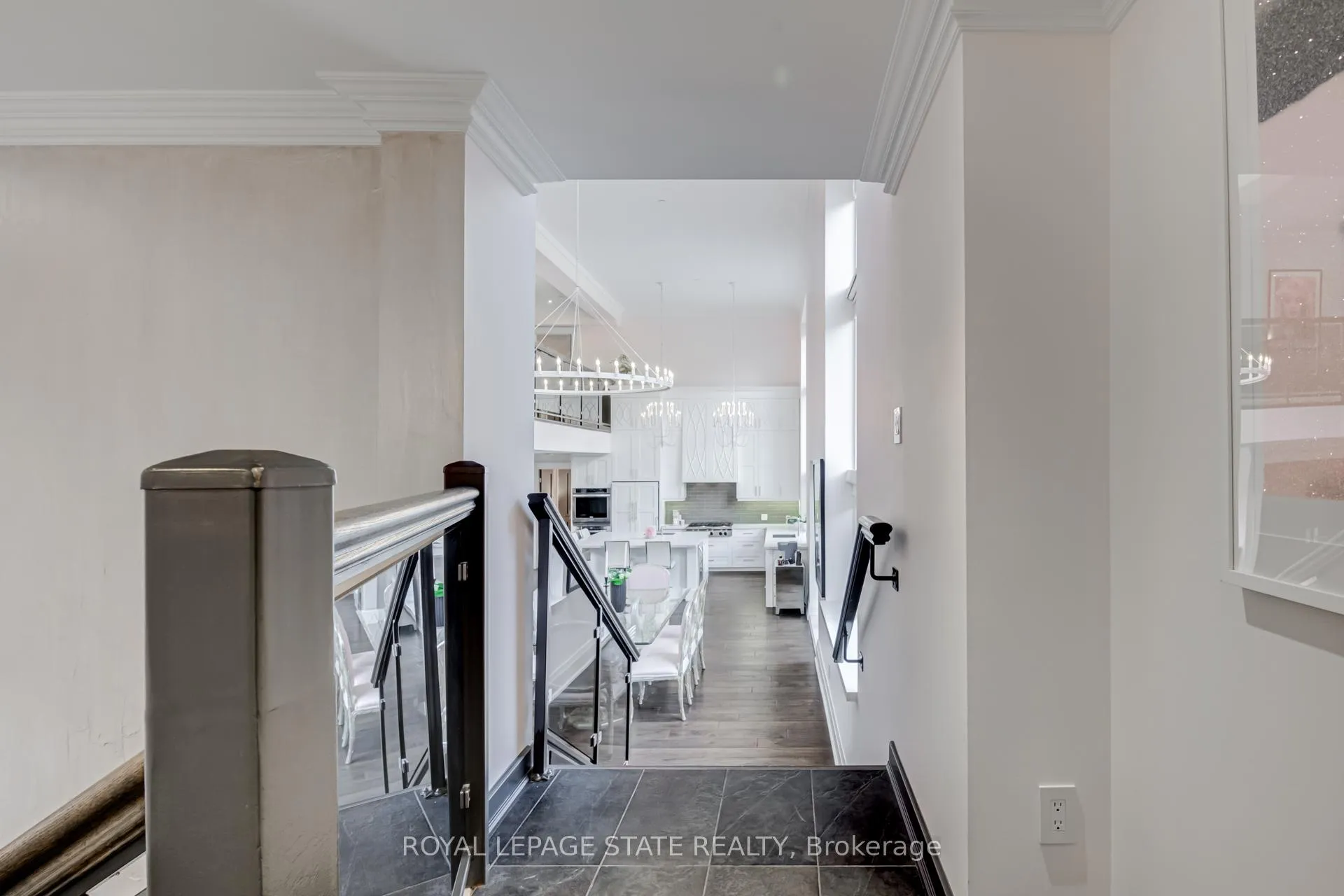 Photo 7 of Unit 215, 397 King Street W, Hamilton, Dundas — HOMEH
