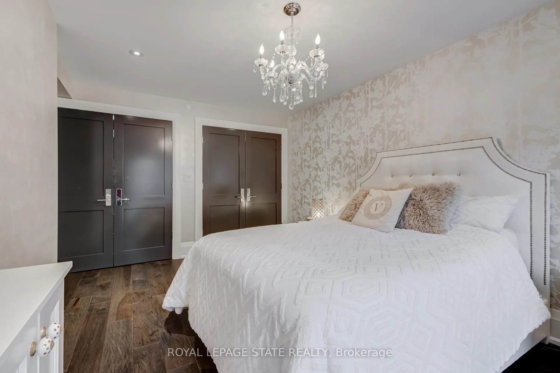 Photo 33 of Unit 215, 397 King Street W, Hamilton, Dundas — HOMEH