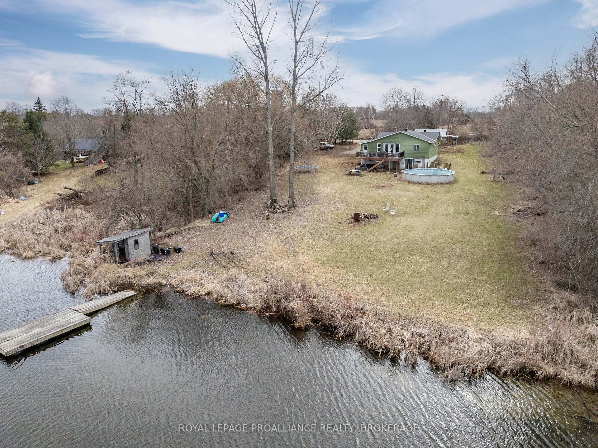 Photo 1 of 559 Ninth Concession Road, Rideau Lakes, Rideau Lakes (North Crosby) Twp — HOMEH