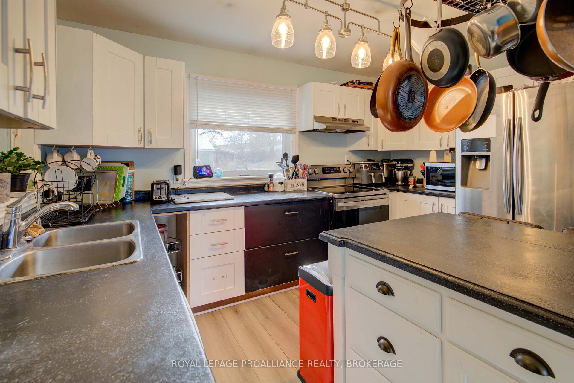 Photo 18 of 559 Ninth Concession Road, Rideau Lakes, Rideau Lakes (North Crosby) Twp — HOMEH