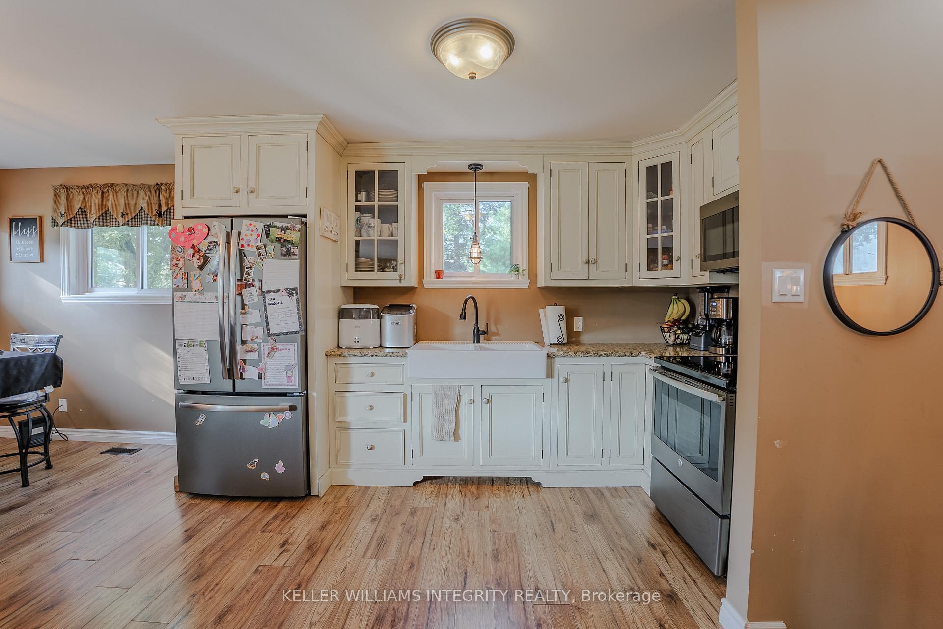 Photo 6 of 18233 Glen Road, South Glengarry, South Glengarry (Charlottenburgh) Twp — HOMEH