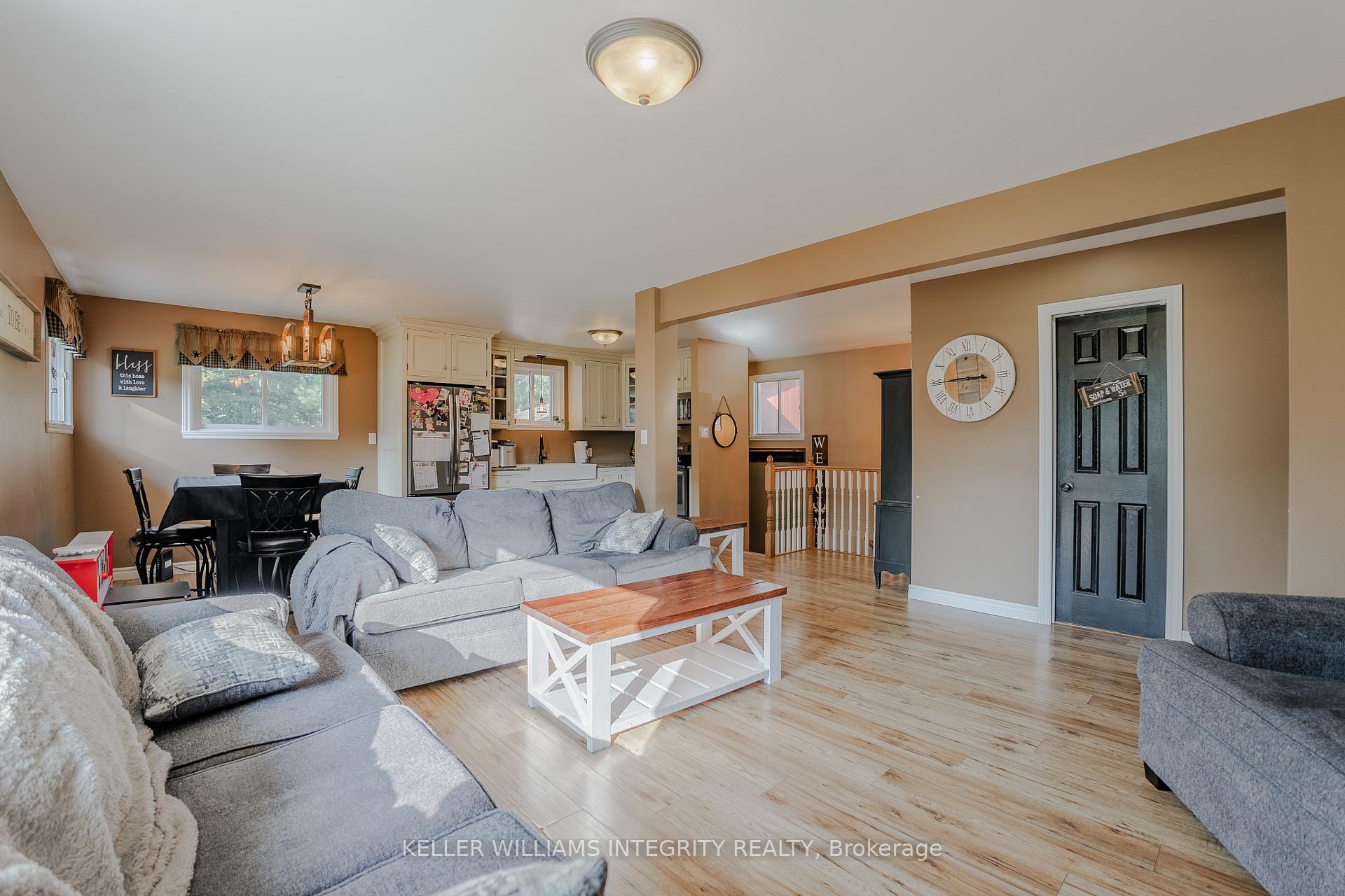 Photo 11 of 18233 Glen Road, South Glengarry, South Glengarry (Charlottenburgh) Twp — HOMEH