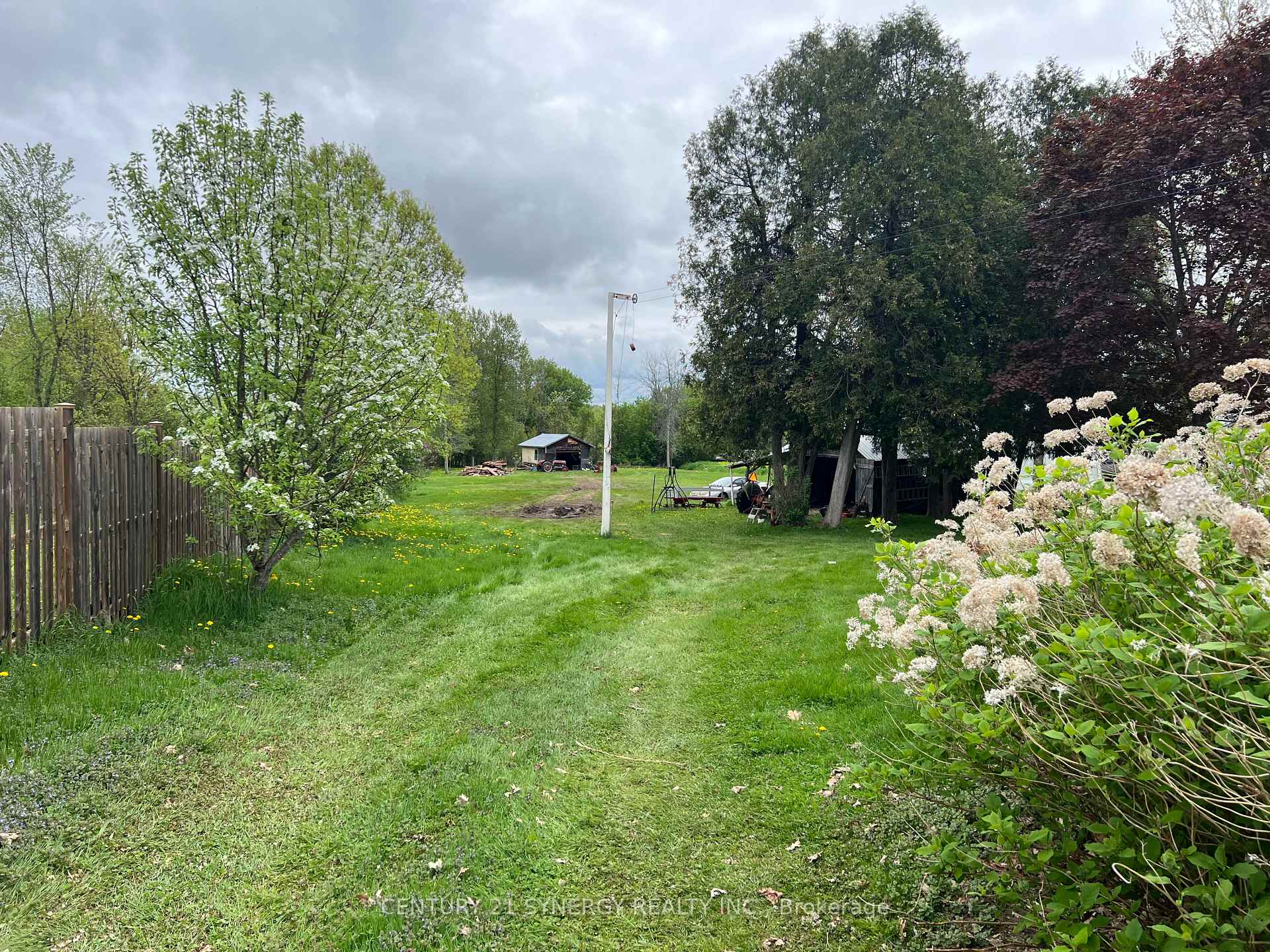 Photo 5 of 457 29 Highway, Rideau Lakes, Rideau Lakes (South Elmsley) Twp — HOMEH