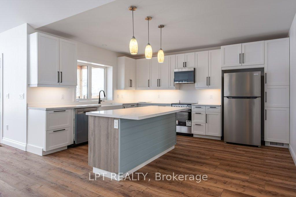 Photo 8 of 272 9th Concession Road, Rideau Lakes, Rideau Lakes (North Crosby) Twp — HOMEH