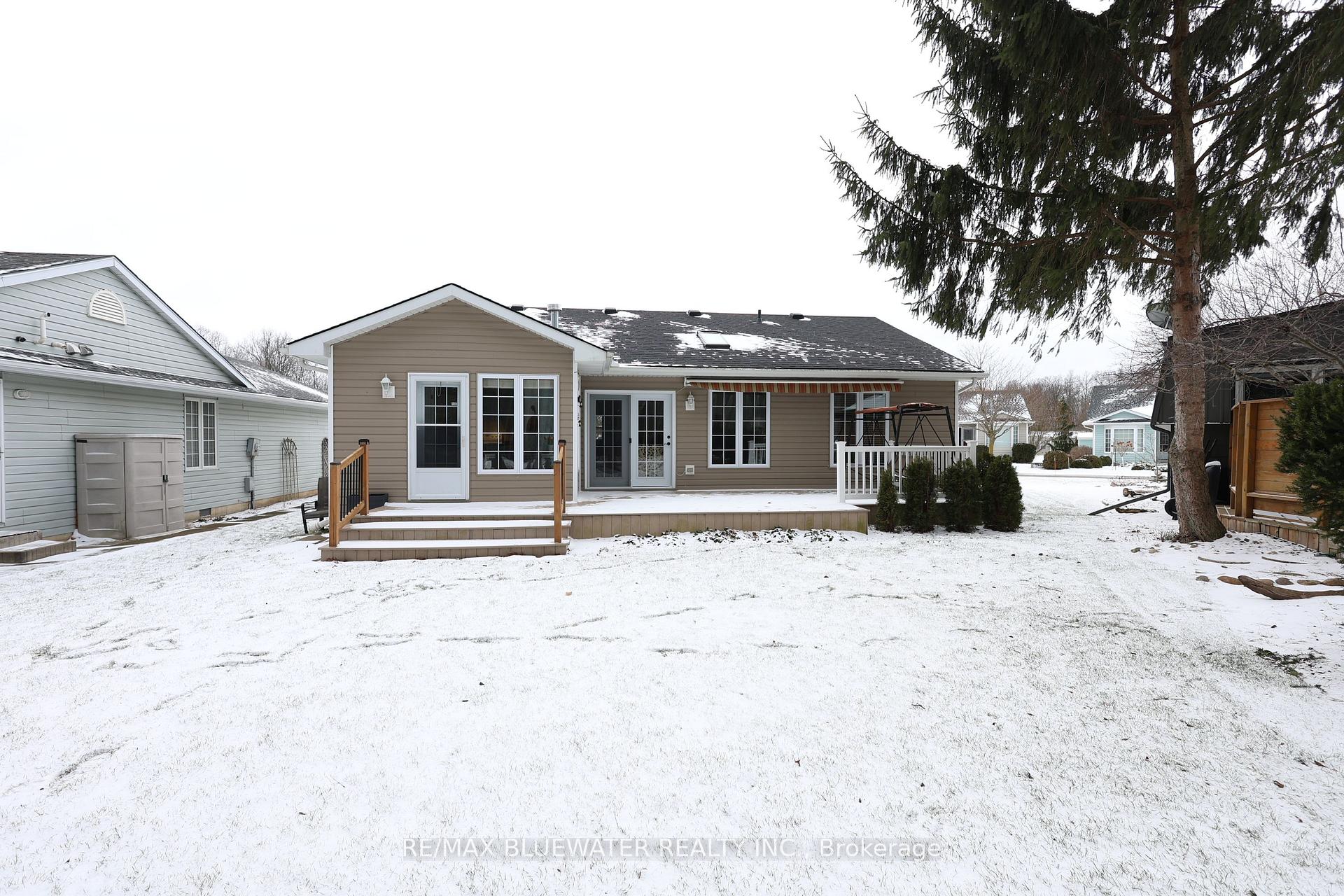 Photo 33 of 366 Shannon Boulevard, South Huron, Stephen — HOMEH