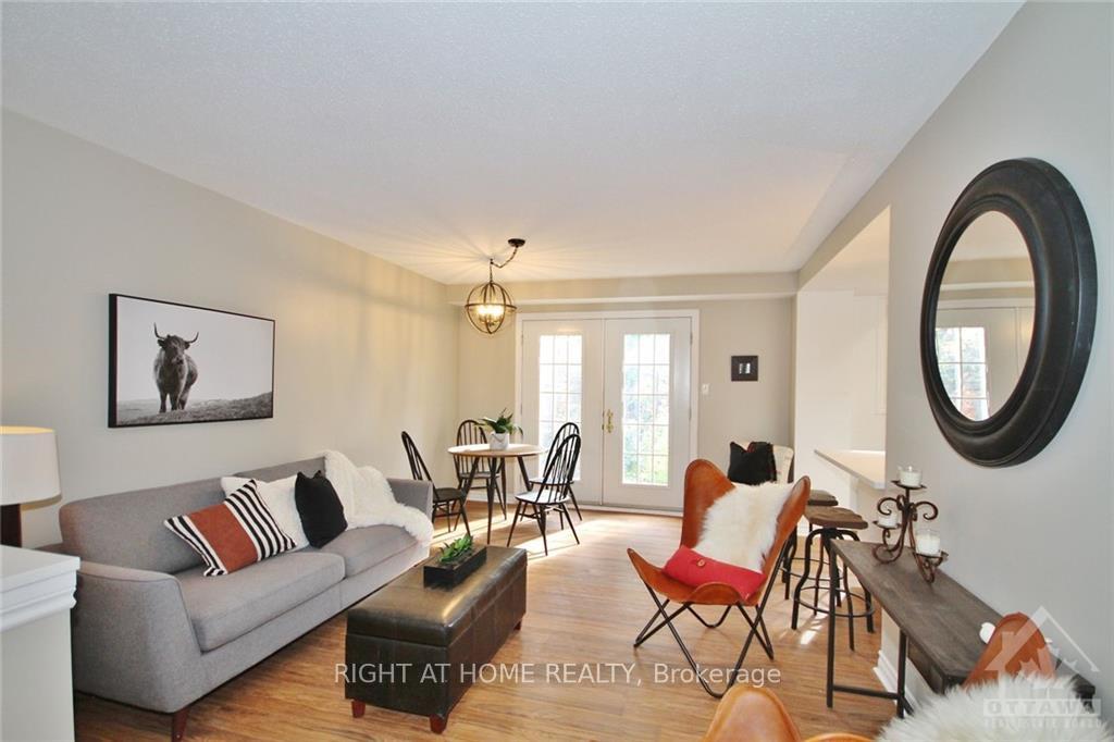Photo 5 of 83 Grady Crescent, Ottawa, Sheahan Estates/Trend Village — HOMEH