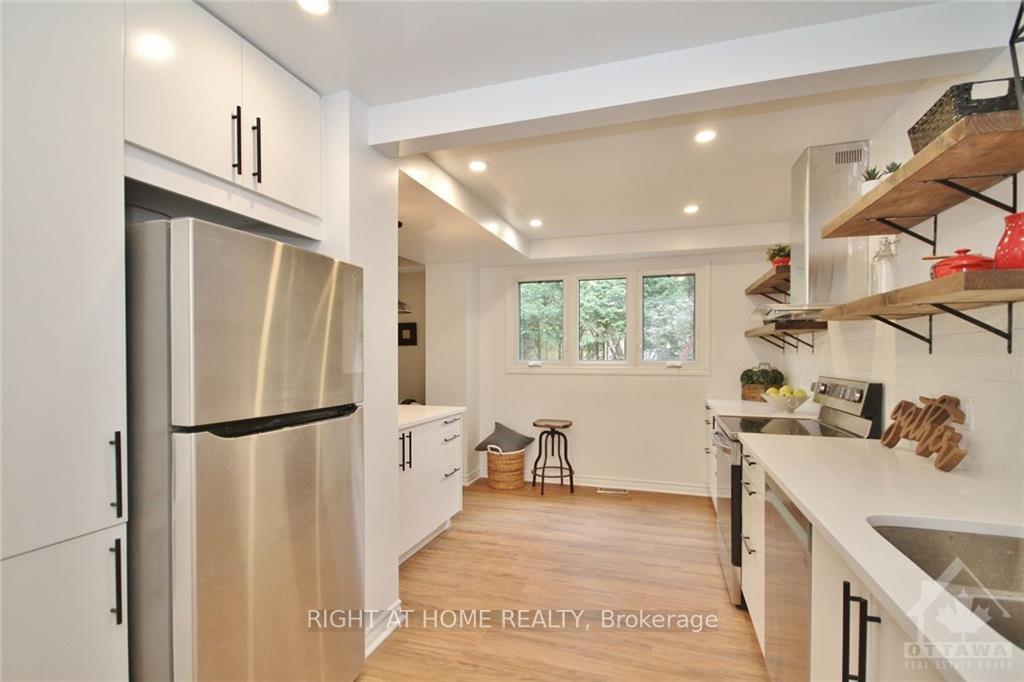 Photo 14 of 83 Grady Crescent, Ottawa, Sheahan Estates/Trend Village — HOMEH