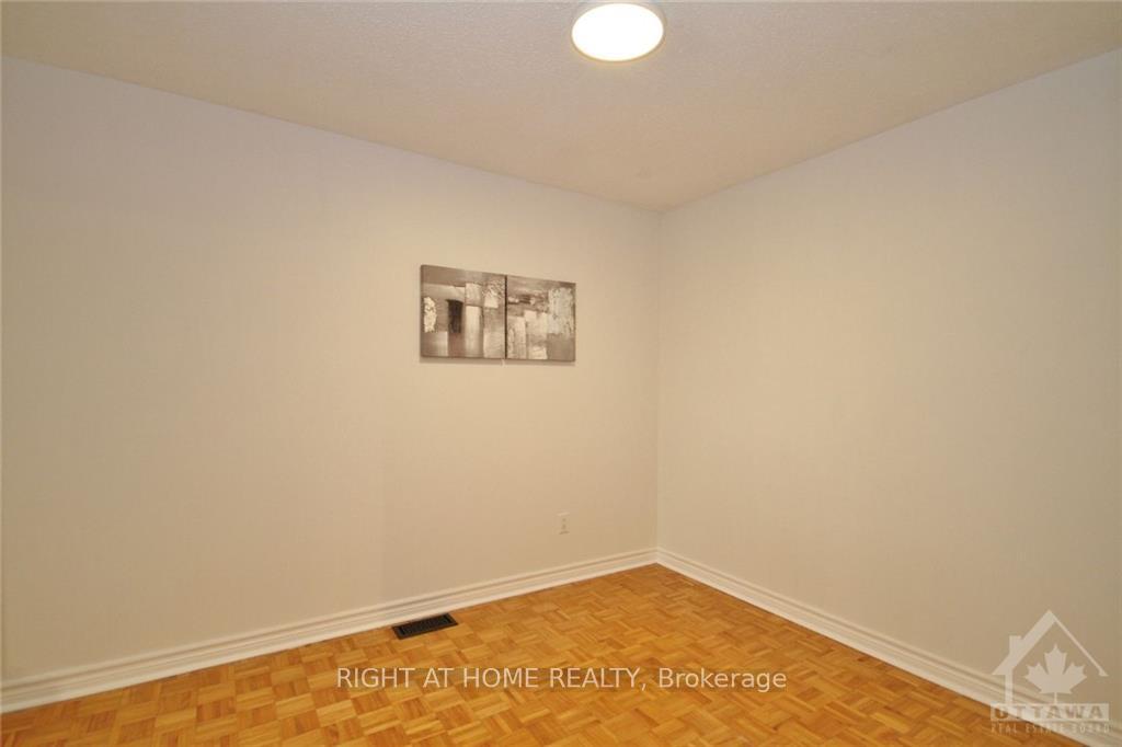 Photo 26 of 83 Grady Crescent, Ottawa, Sheahan Estates/Trend Village — HOMEH