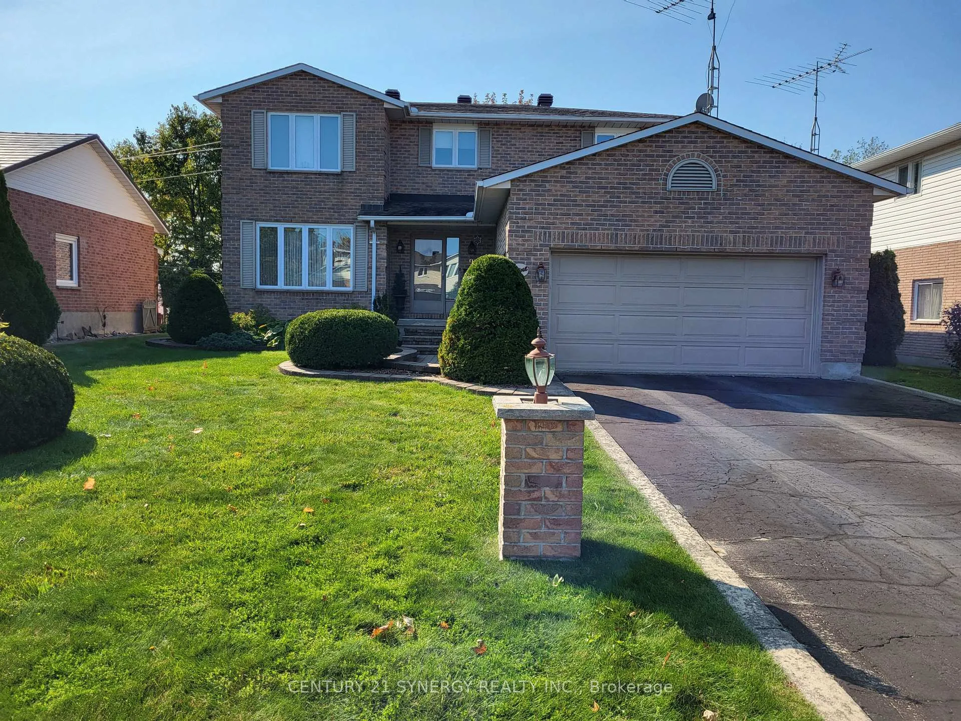 Front of 9 Davis Drive