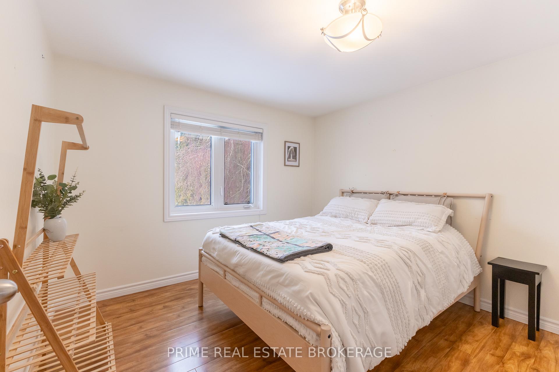 Photo 18 of 197 Victoria Avenue E, South Huron, Stephen — HOMEH