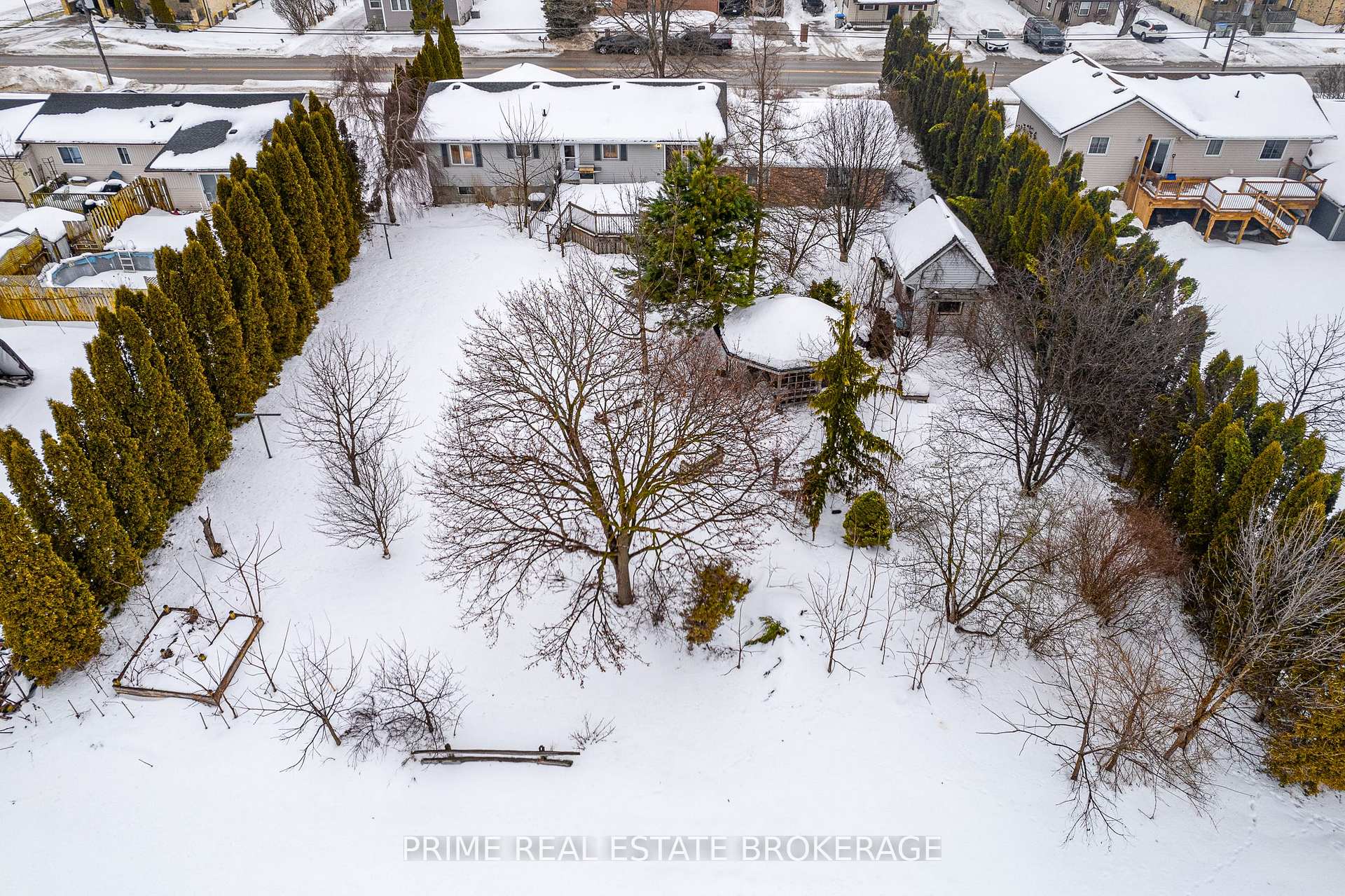 Photo 36 of 197 Victoria Avenue E, South Huron, Stephen — HOMEH