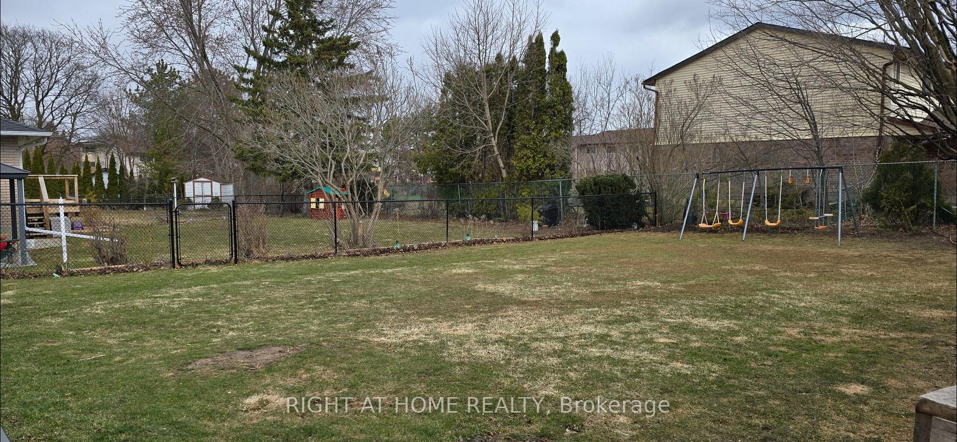 Photo 3 of 69 Carnegie Street, Scugog, Port Perry — HOMEH