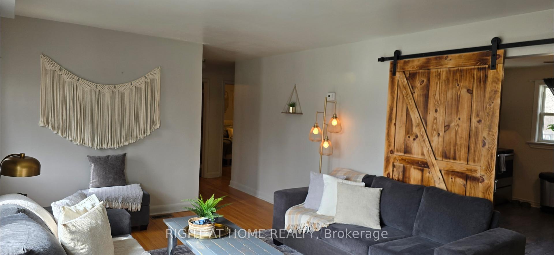 Photo 8 of 69 Carnegie Street, Scugog, Port Perry — HOMEH