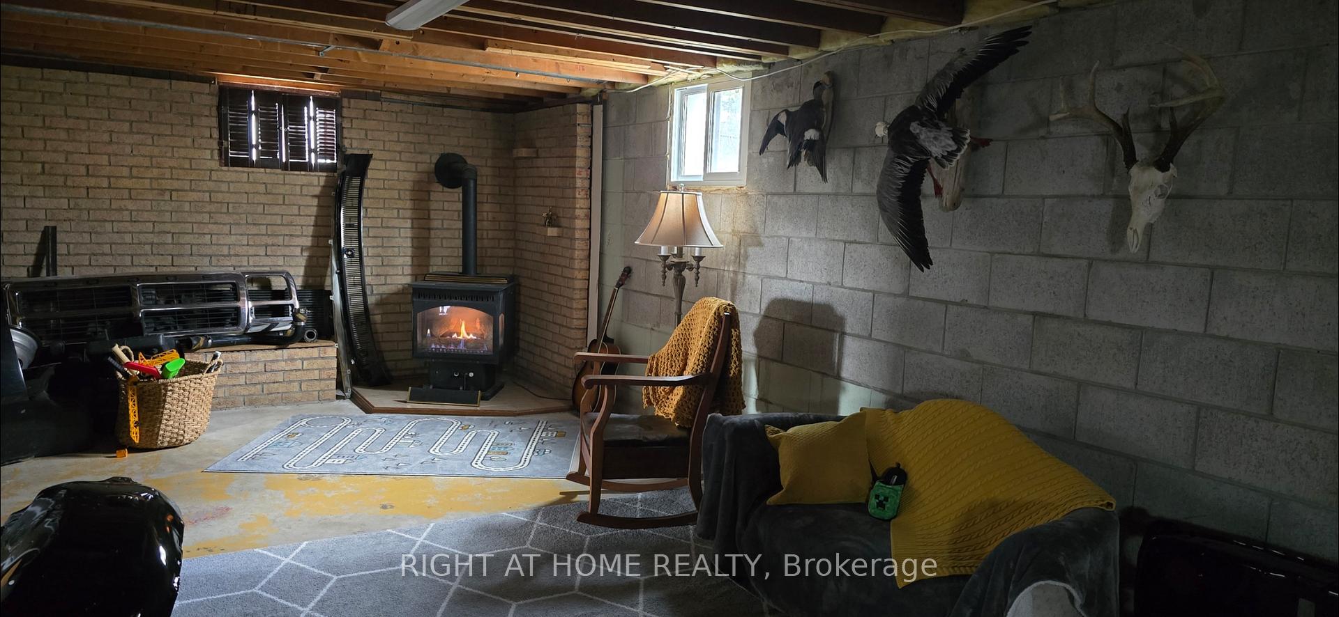 Photo 14 of 69 Carnegie Street, Scugog, Port Perry — HOMEH