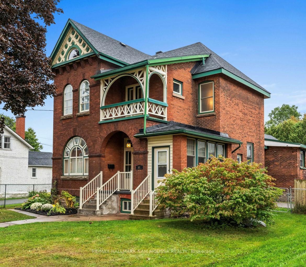 Photo 1 of 61 Russell Street E, Smiths Falls — HOMEH