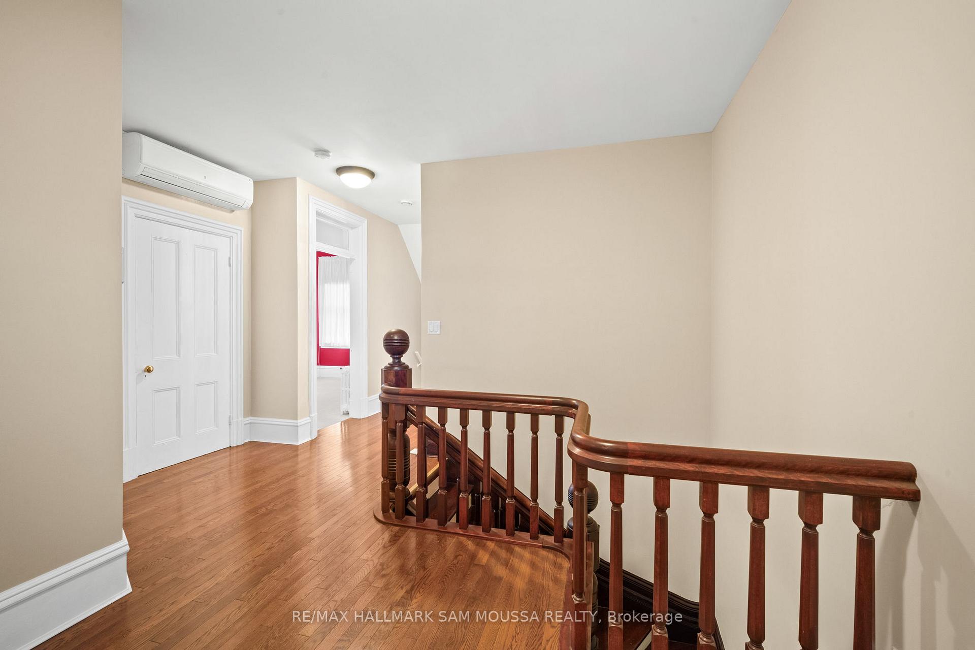 Photo 15 of 61 Russell Street E, Smiths Falls — HOMEH