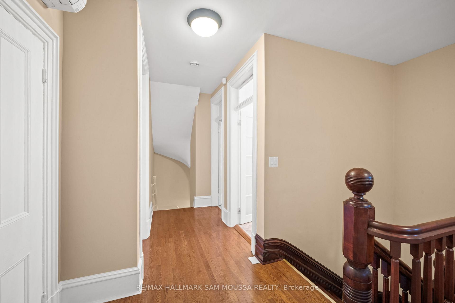 Photo 17 of 61 Russell Street E, Smiths Falls — HOMEH