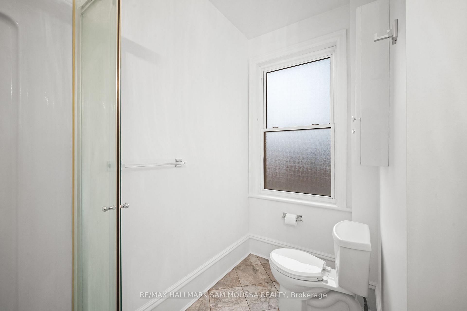Photo 26 of 61 Russell Street E, Smiths Falls — HOMEH