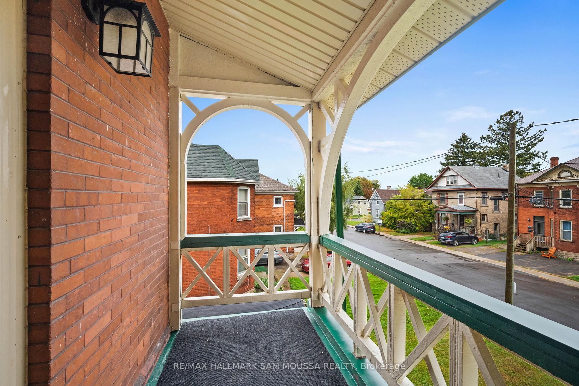 Photo 29 of 61 Russell Street E, Smiths Falls — HOMEH