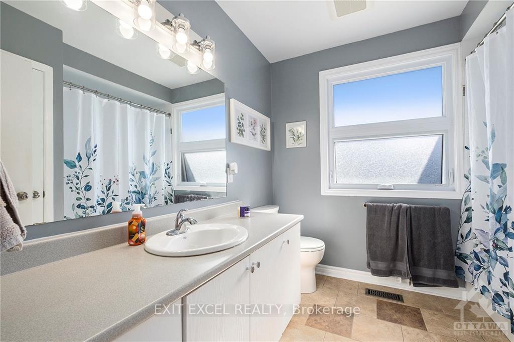 Photo 22 of 9 Monterey Drive, Ottawa, Leslie Park — HOMEH