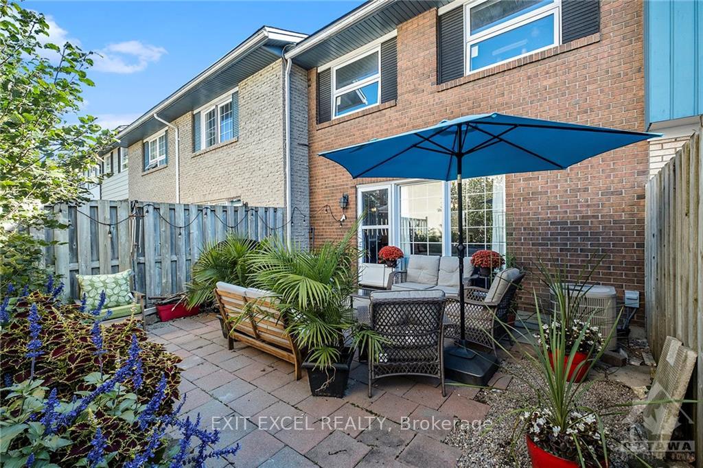 Photo 25 of 9 Monterey Drive, Ottawa, Leslie Park — HOMEH
