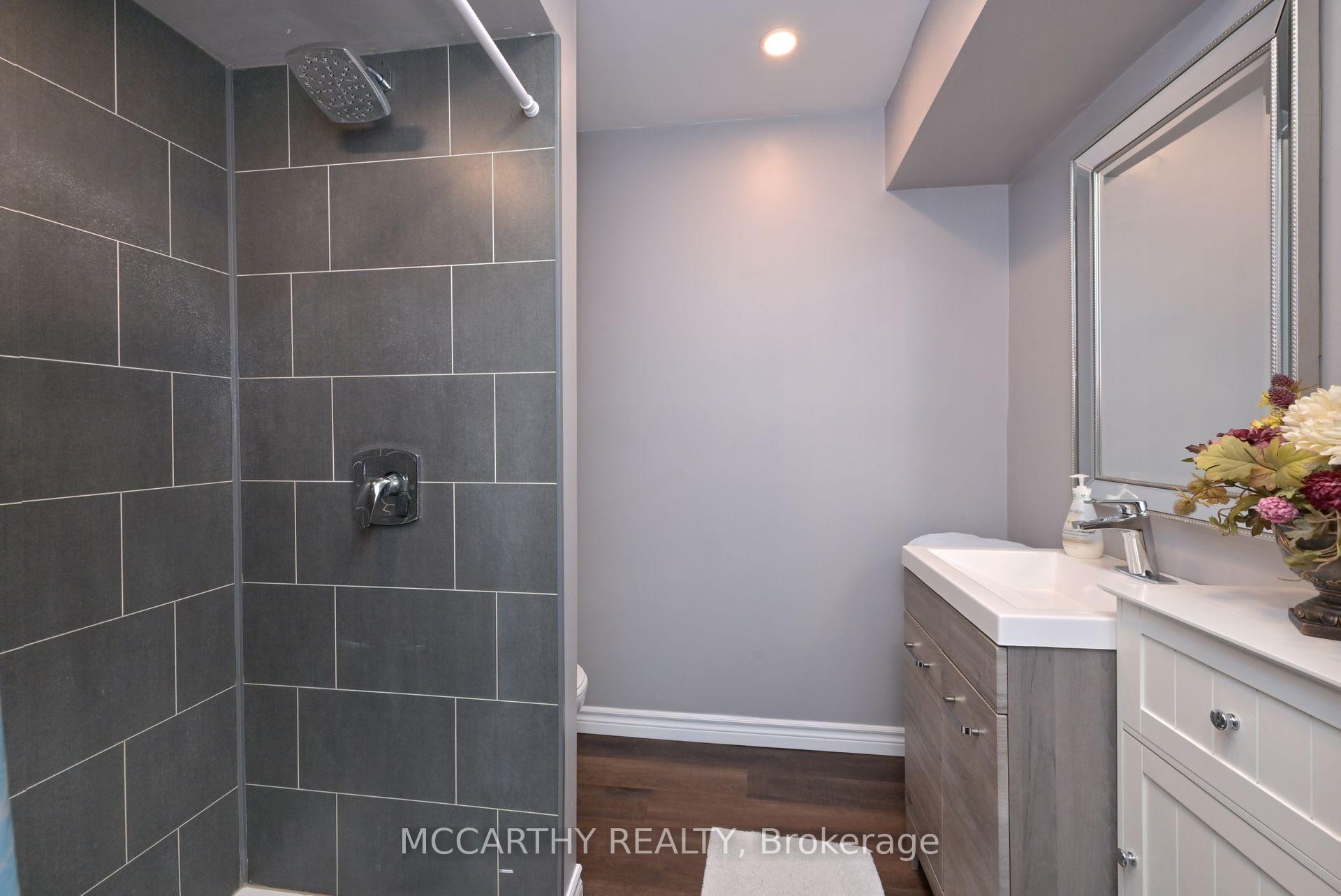 Photo 25 of 225 Berry Street, Shelburne — HOMEH