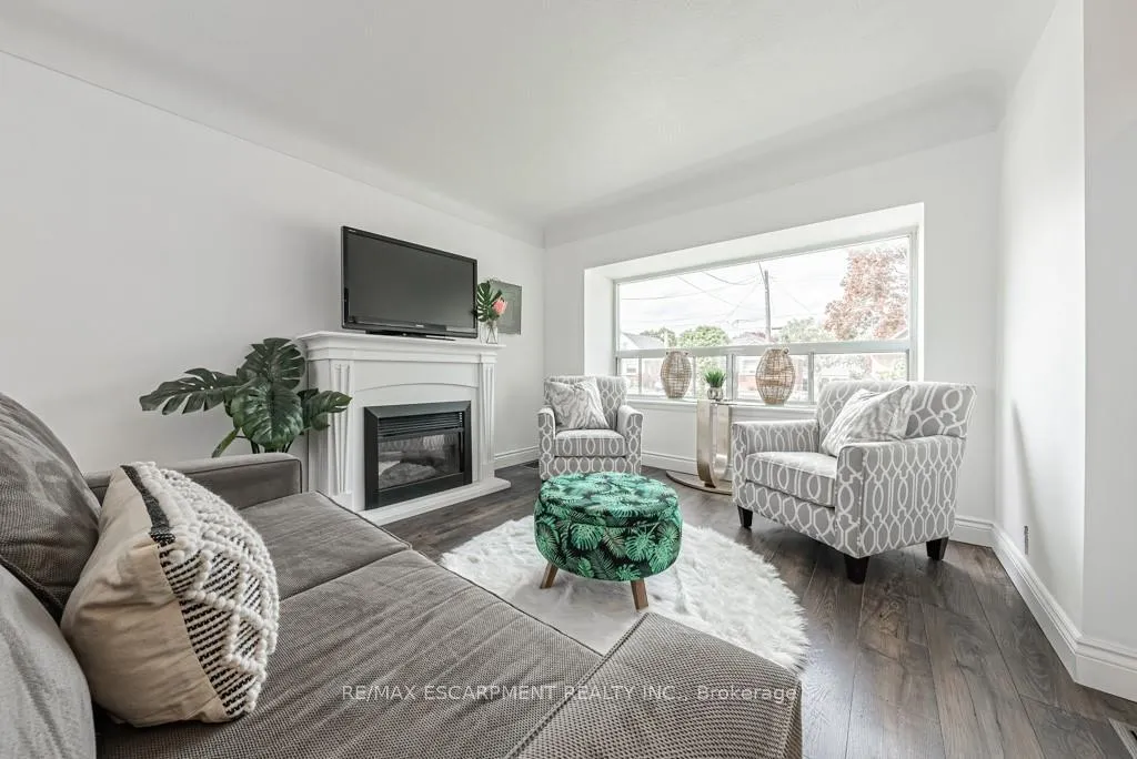 Photo 4 of 42 Sharon Avenue, Hamilton, Sunninghill — HOMEH