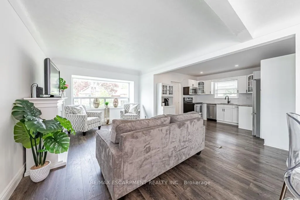 Photo 9 of 42 Sharon Avenue, Hamilton, Sunninghill — HOMEH