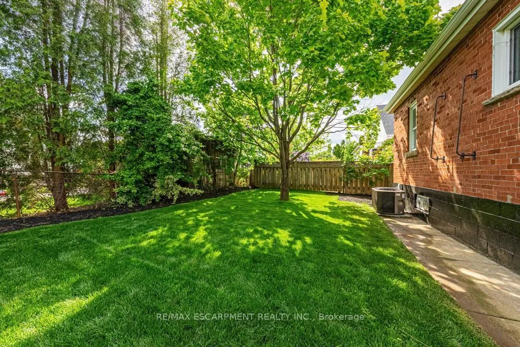 Photo 47 of 42 Sharon Avenue, Hamilton, Sunninghill — HOMEH