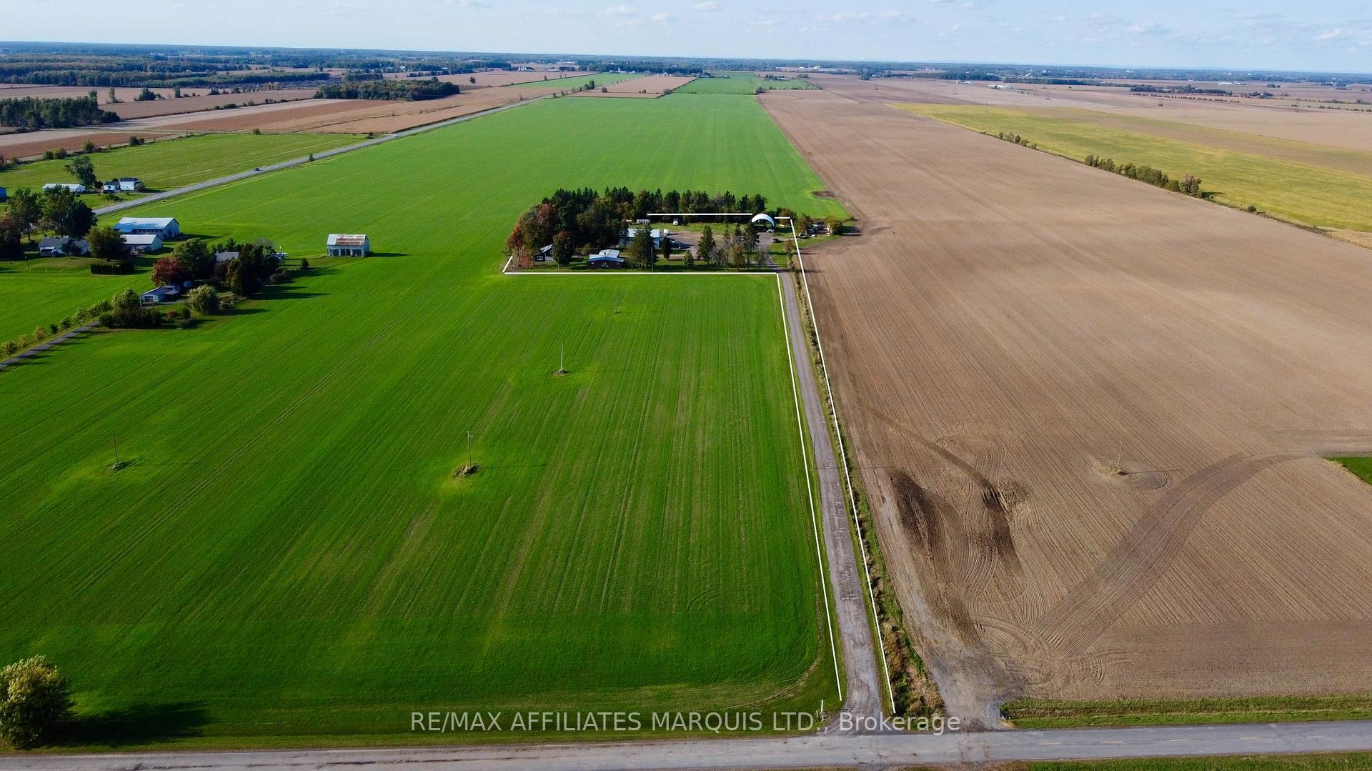 Photo 1 of 21895 Concession 3 Road, South Glengarry, South Glengarry (Lancaster) Twp — HOMEH