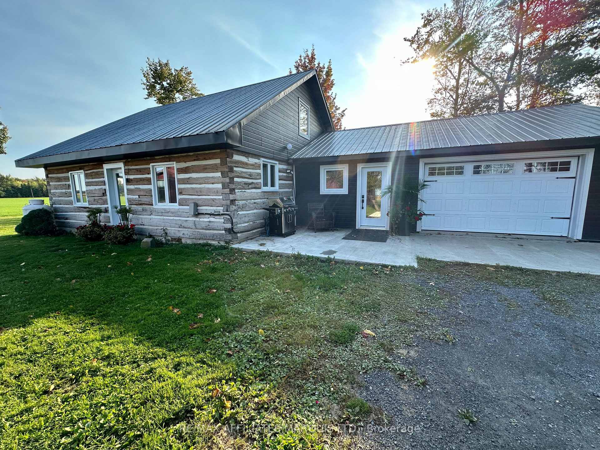 Photo 4 of 21895 Concession 3 Road, South Glengarry, South Glengarry (Lancaster) Twp — HOMEH