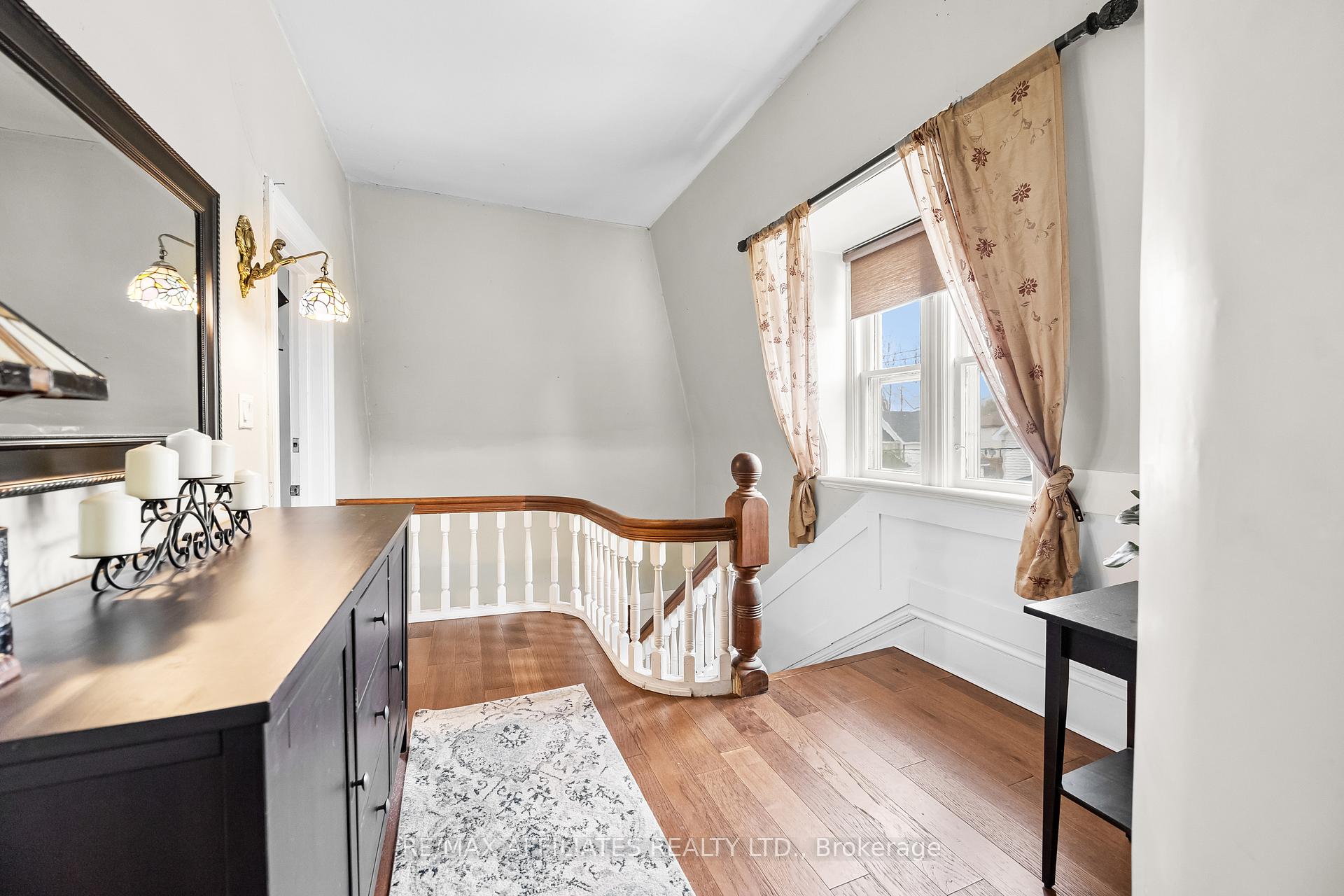 Photo 18 of 19 Winnifred Street N, Smiths Falls — HOMEH