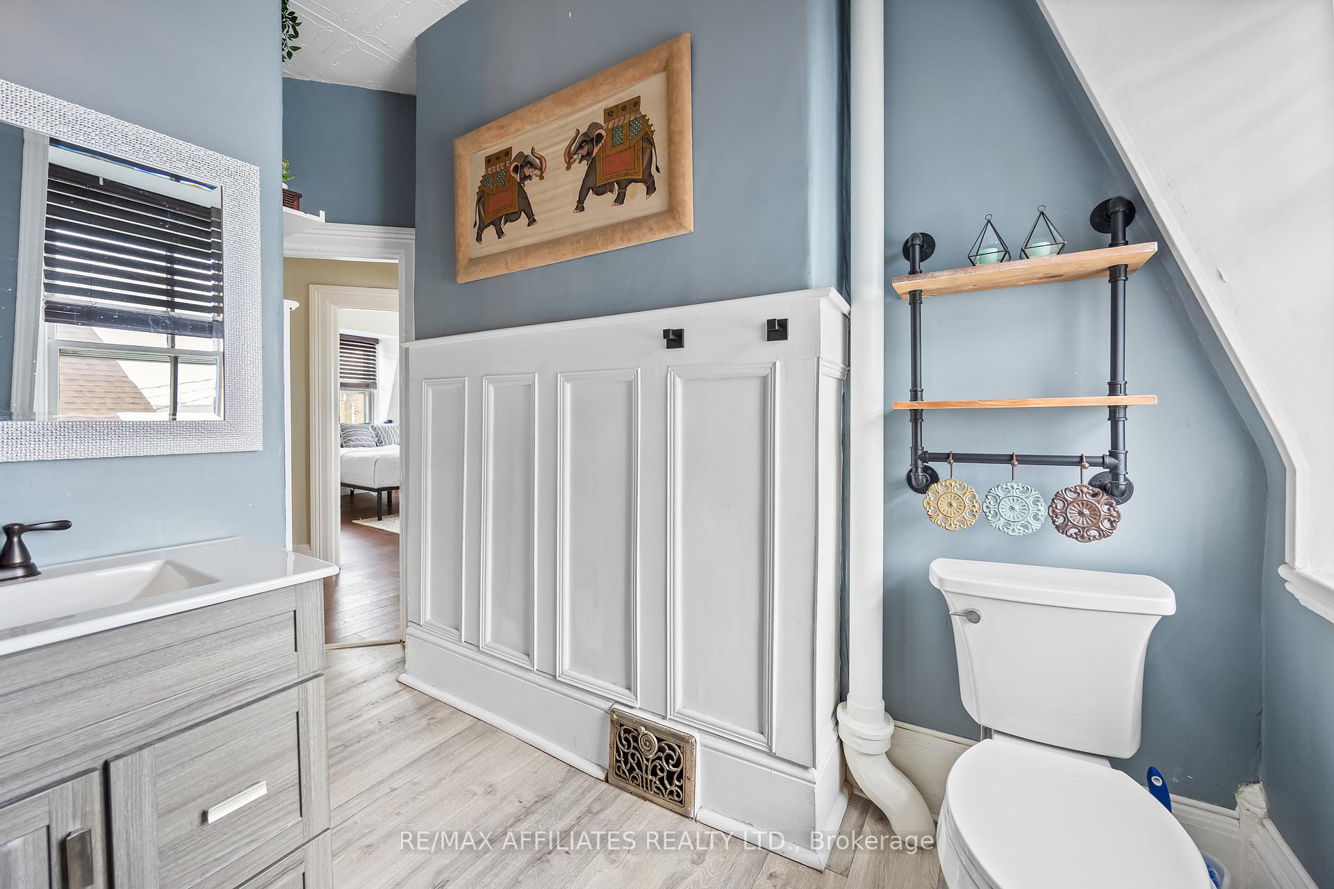 Photo 26 of 19 Winnifred Street N, Smiths Falls — HOMEH