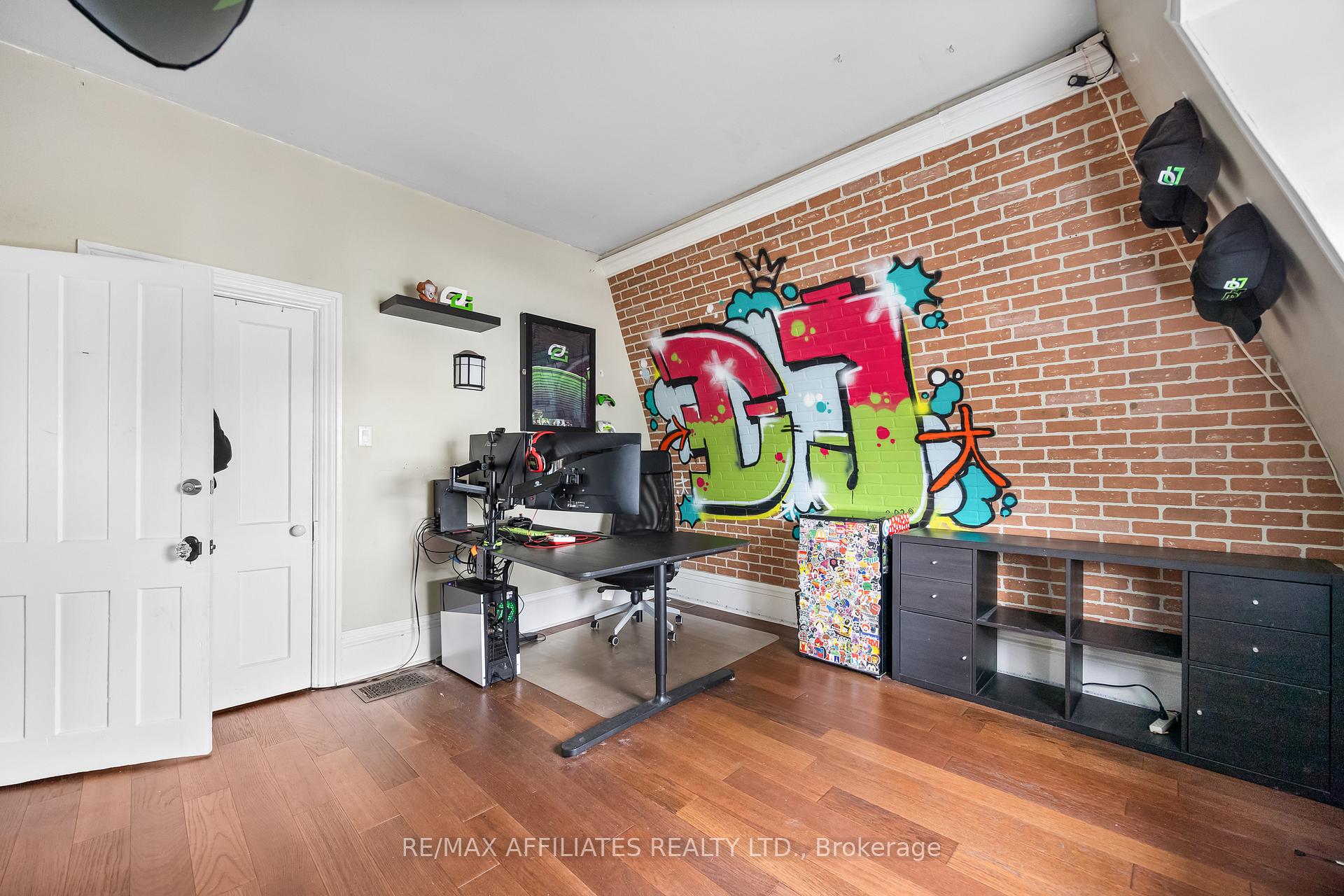 Photo 27 of 19 Winnifred Street N, Smiths Falls — HOMEH