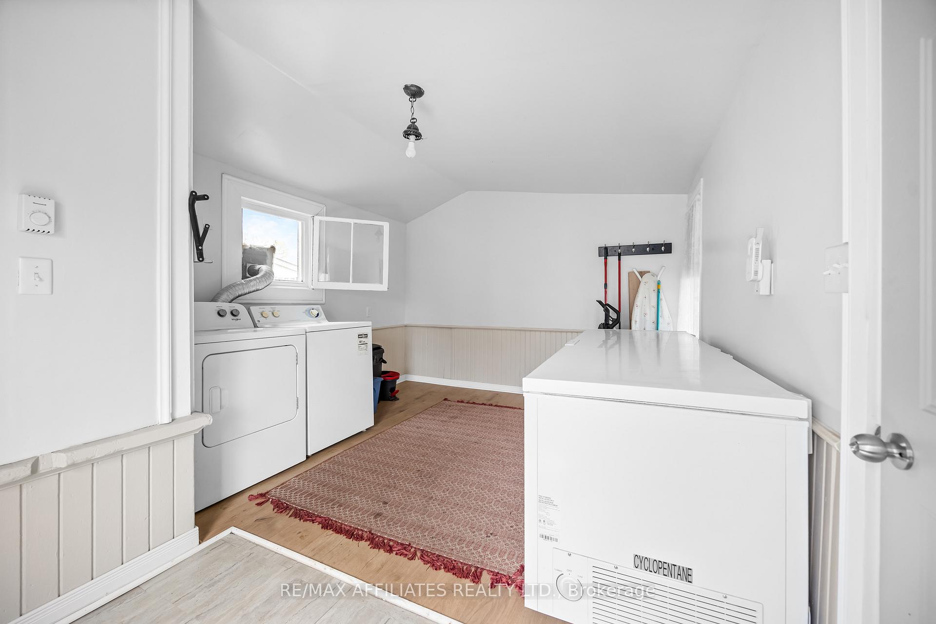 Photo 29 of 19 Winnifred Street N, Smiths Falls — HOMEH