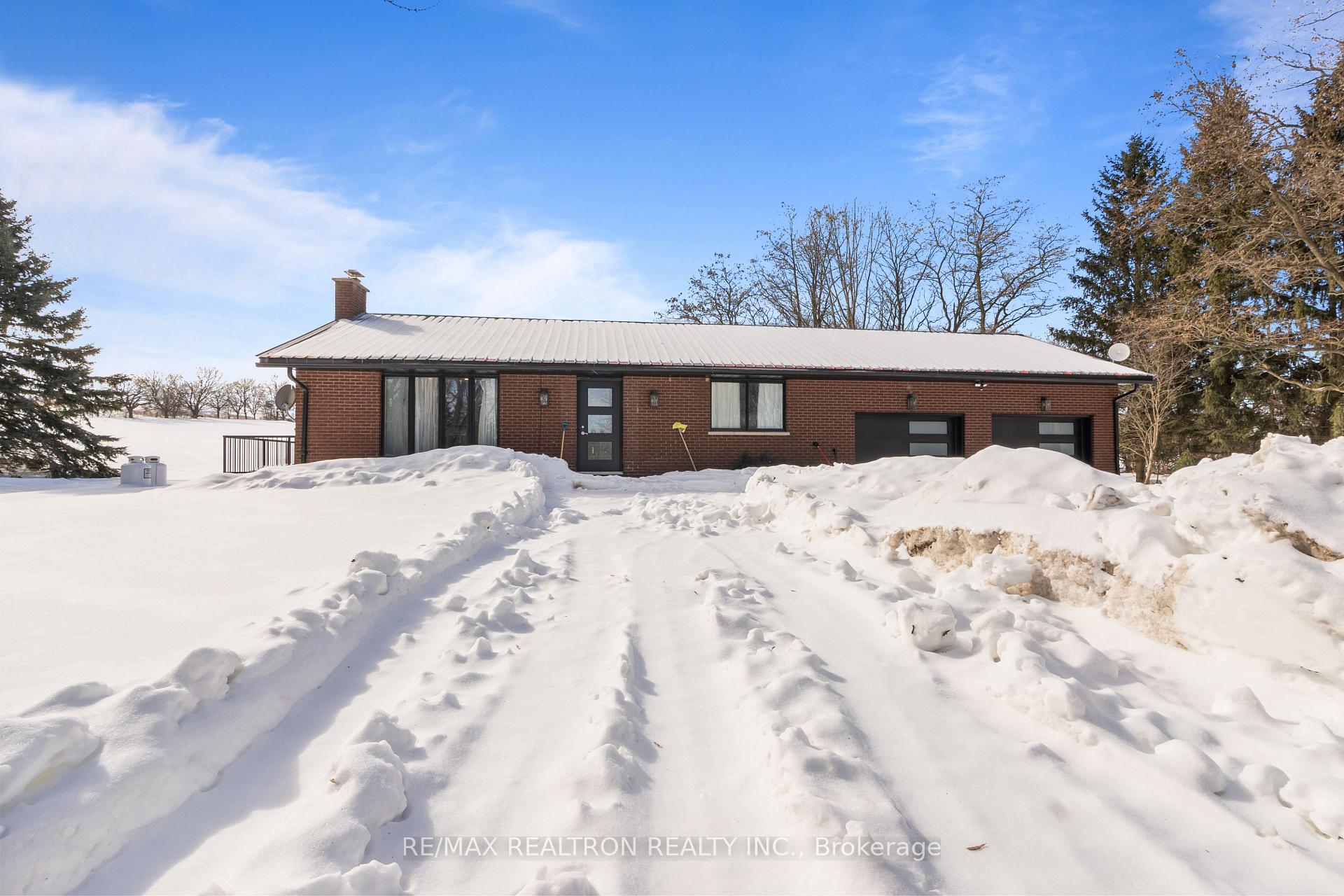 Front of 10950 Simcoe Street