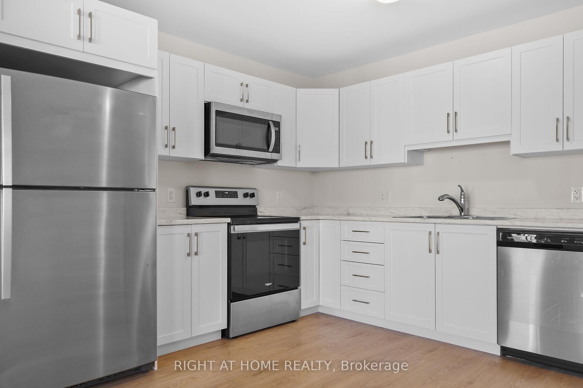Photo 9 of 42 Whitcomb Crescent, Smiths Falls — HOMEH