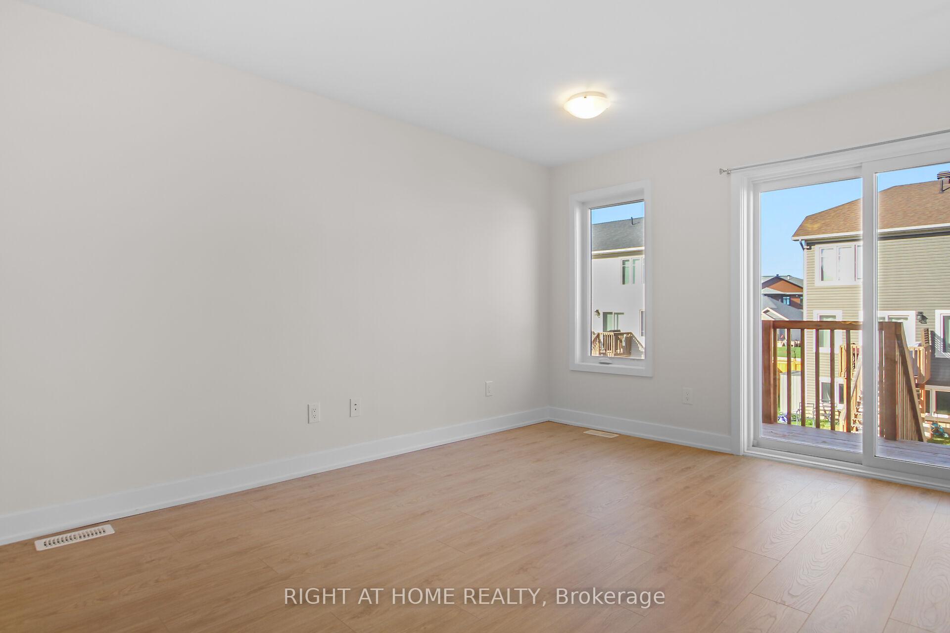 Photo 12 of 42 Whitcomb Crescent, Smiths Falls — HOMEH