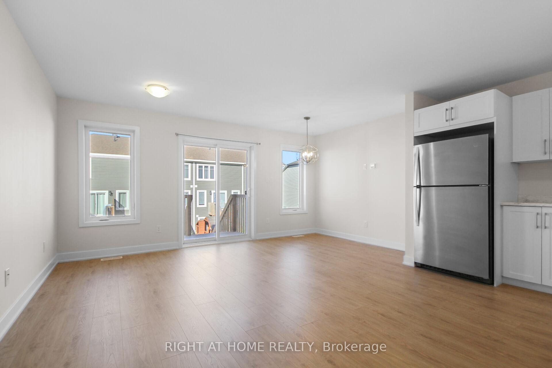 Photo 13 of 42 Whitcomb Crescent, Smiths Falls — HOMEH