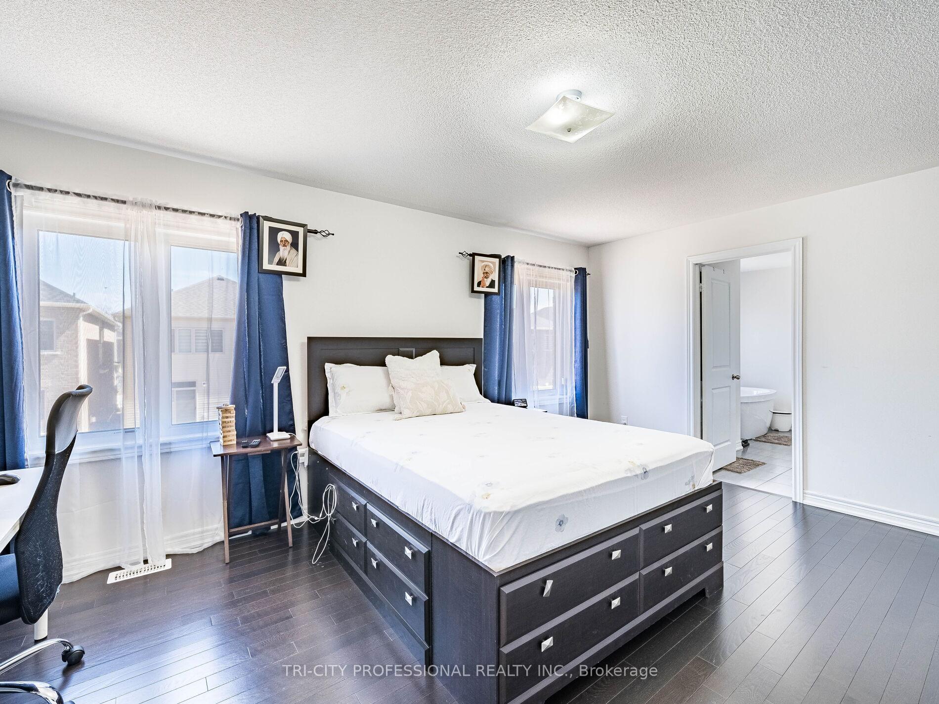 Photo 13 of 533 Red Elm Road, Shelburne — HOMEH