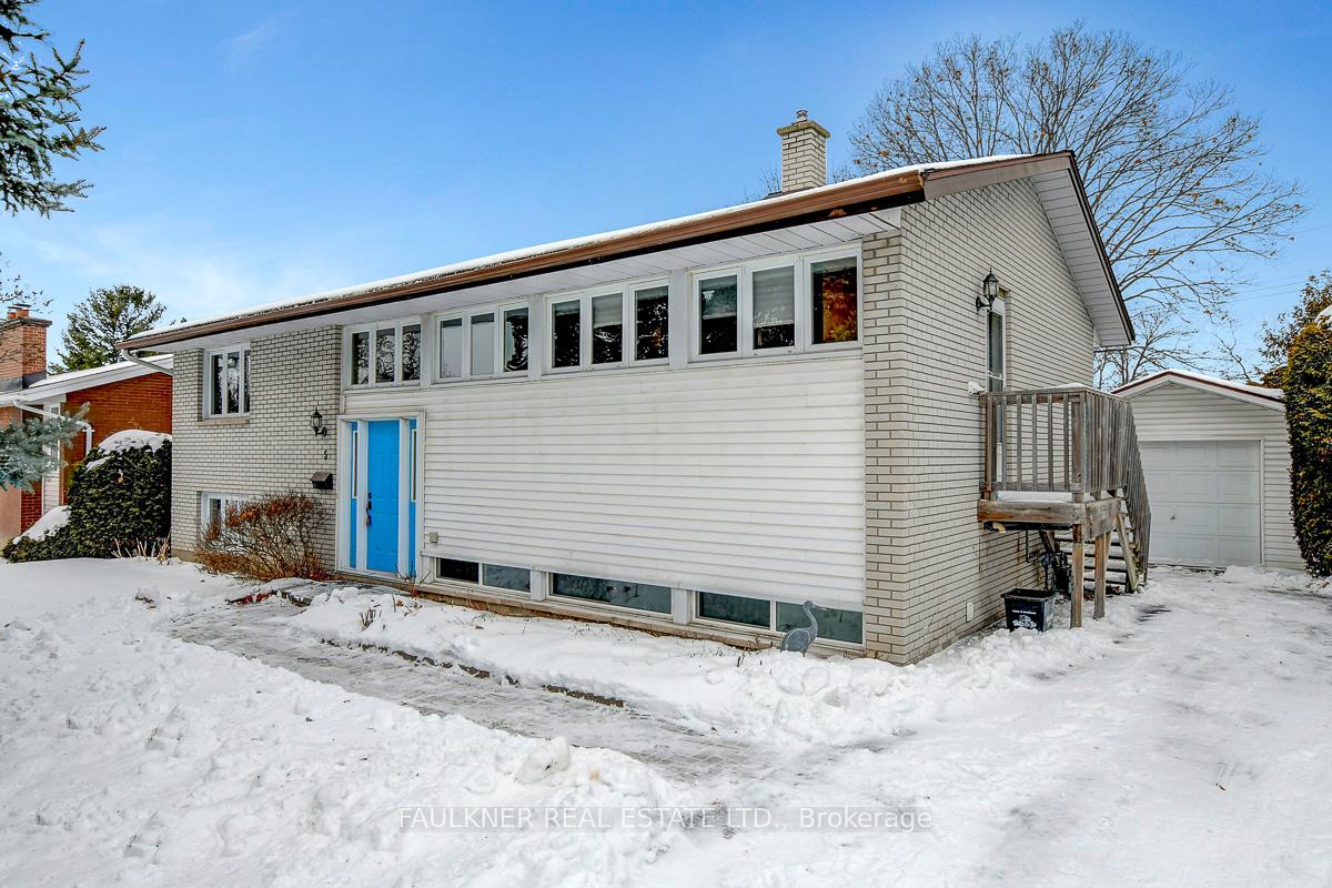 Photo 1 of 5 Lavina Crescent, Ottawa, Leslie Park — HOMEH