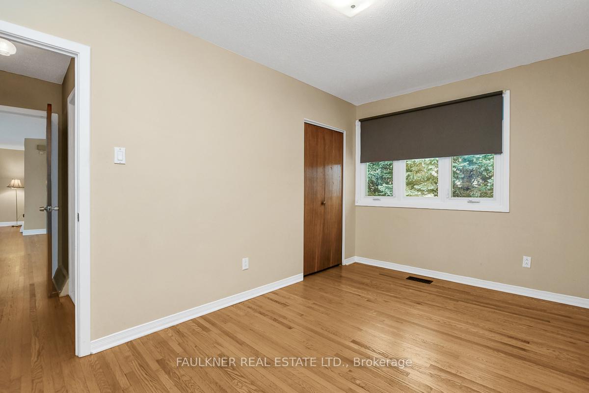 Photo 21 of 5 Lavina Crescent, Ottawa, Leslie Park — HOMEH
