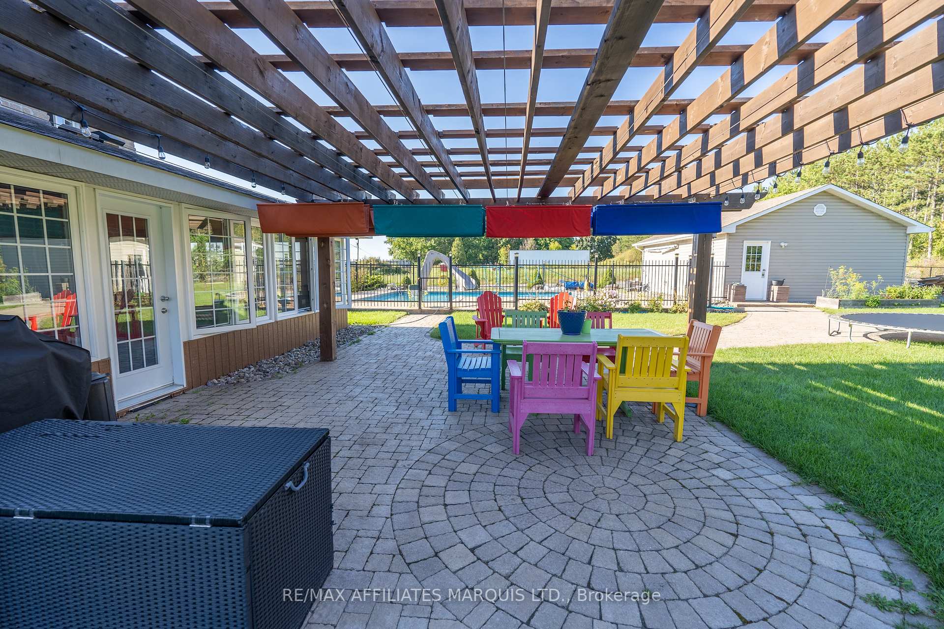 Photo 5 of 6547 Sapphire Drive, South Glengarry, South Glengarry (Charlottenburgh) Twp — HOMEH