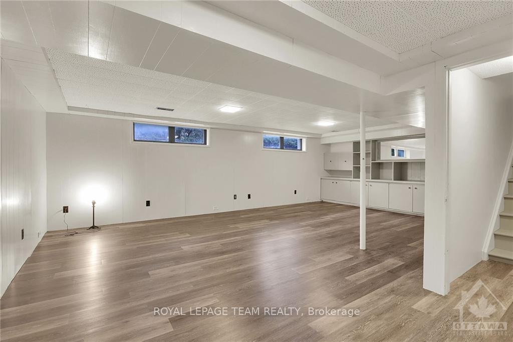 Photo 28 of 44 Ashgrove Crescent, Ottawa, Briargreen — HOMEH